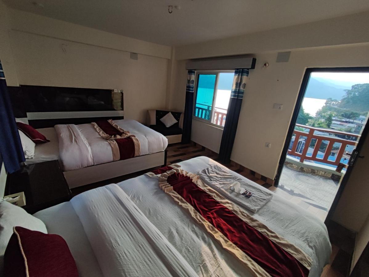 Hotel Kajiinn Pokhara Eksteriør billede